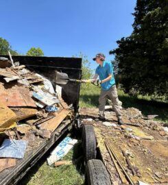 Neon Junk Removal